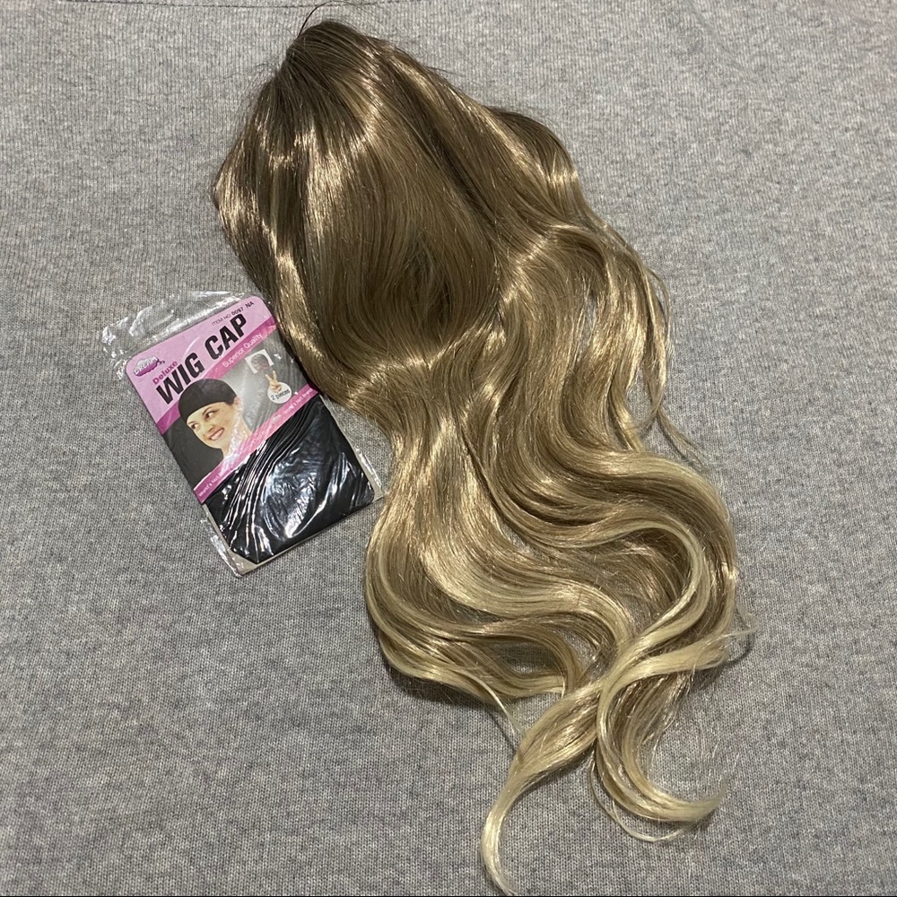 Fall Blond Wig with Free 2 Wig Caps